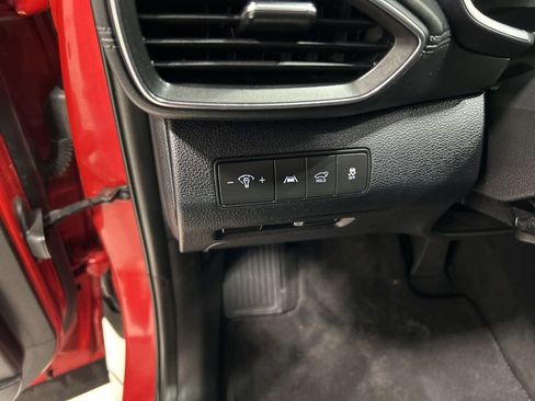 Used 2023 Hyundai Santa Fe SEL image 12