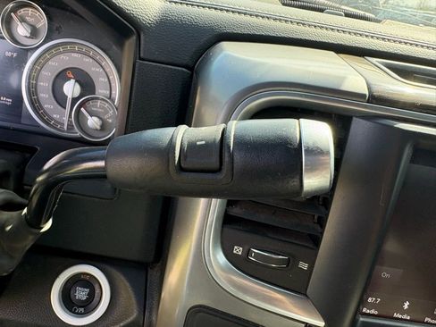 Used 2018 RAM 3500 Laramie Longhorn image 16