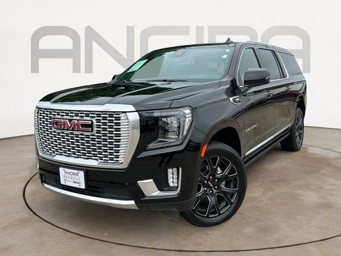 Used 2024 GMC Yukon XL Denali w/ Max Trailering Package AWD/4WD image 4