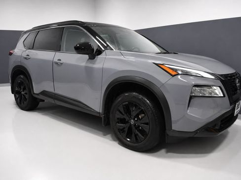 Certified 2023 Nissan Rogue SV w/ SV Premium B Package AWD/4WD image 7
