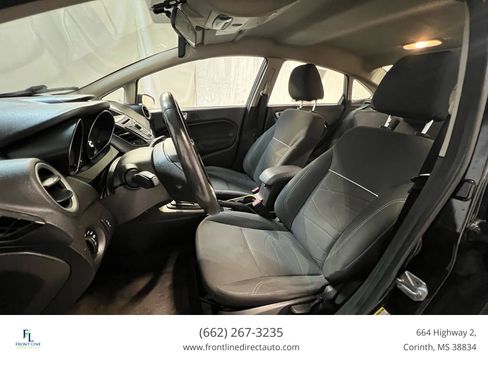 Used 2014 Ford Fiesta SE image 9
