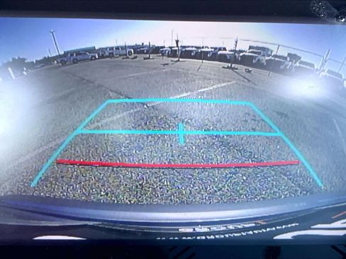 Used 2022 Toyota Corolla LE image 25