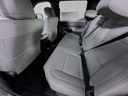 New 2026 Toyota Tundra Limited AWD/4WD image 25