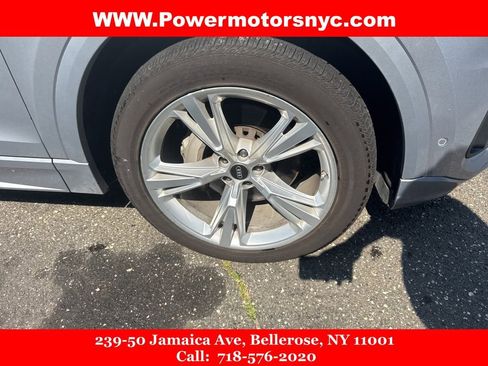 Used 2022 Audi Q8 Premium Plus w/ Premium Plus Package image 10