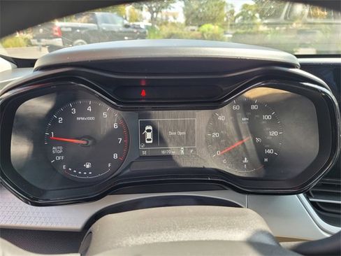 Certified 2025 Chevrolet Trax LS image 22