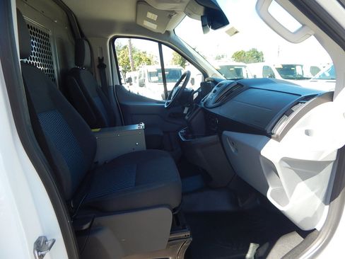 Used 2019 Ford Transit 150 130 Low Roof RWD image 15