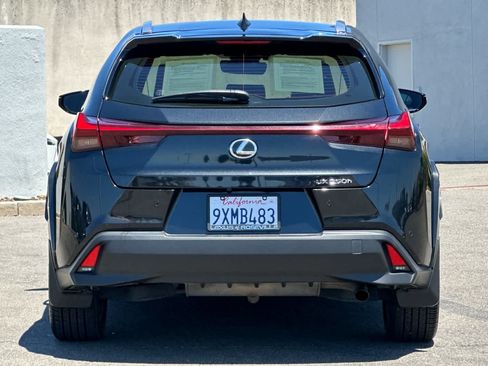 Certified 2023 Lexus UX 250h FWD w/ Accessory Package (Z1) image 8