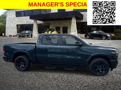 Used 2025 RAM 1500 Big Horn AWD/4WD image 4