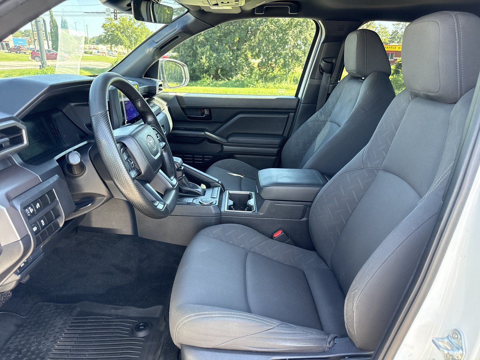 Used 2024 Toyota Tacoma SR5 RWD image 11