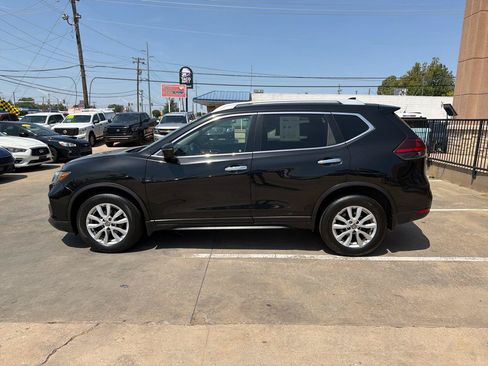 Used 2018 Nissan Rogue SV AWD/4WD image 8