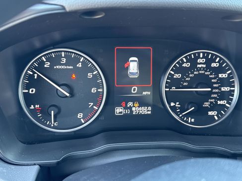 Used 2024 Subaru Crosstrek 2.0i Premium image 19