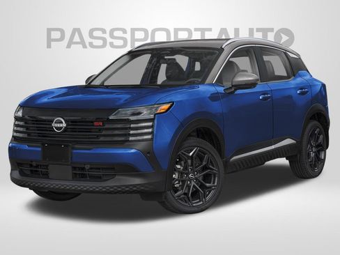 Used 2025 Nissan Kicks SR AWD/4WD image 4