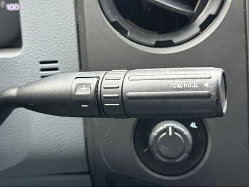 Used 2016 Ford F250 XL w/ Power Equipment Group image 30