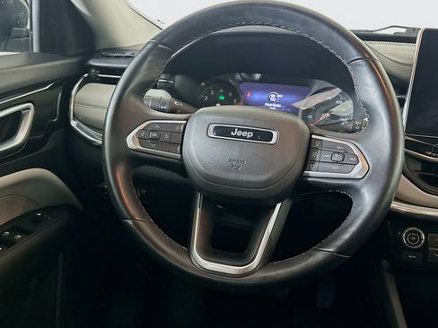 Used 2022 Jeep Compass Limited image 18