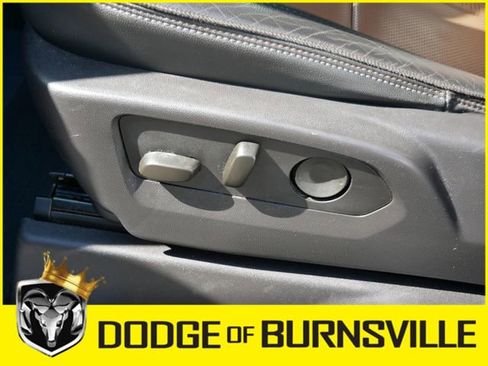 Used 2024 Chevrolet Silverado 1500 High Country w/ High Country Premium Package AWD/4WD image 20