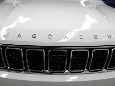 New 2025 Jeep Wagoneer L Series II image 46