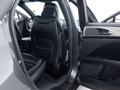 Used 2017 Lincoln MKZ Premiere image 30