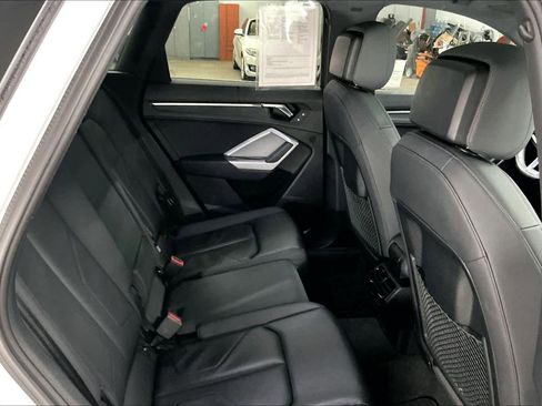 Used 2022 Audi Q3 2.0T Premium image 29