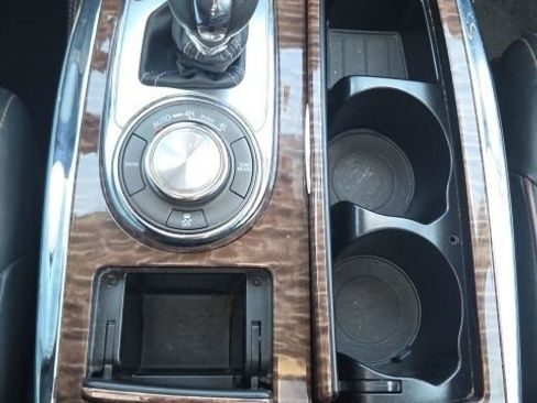 Used 2019 Nissan Armada SL w/ Premium Package image 43