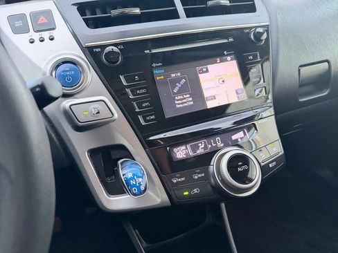 Used 2015 Toyota Prius V Three FWD image 32