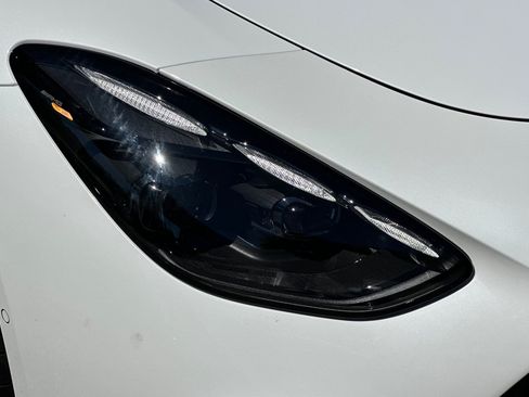 Used 2024 Mercedes-Benz AMG GT 55 image 11