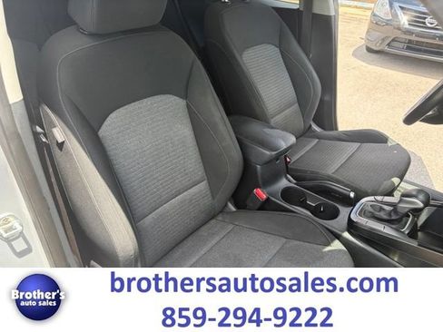 Used 2021 Kia Soul S FWD image 35