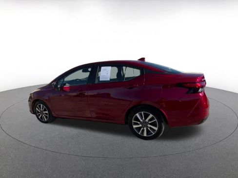 Used 2025 Nissan Versa SV image 10