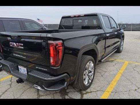 Used 2025 GMC Sierra 1500 Denali w/ Denali Reserve Package AWD/4WD image 5