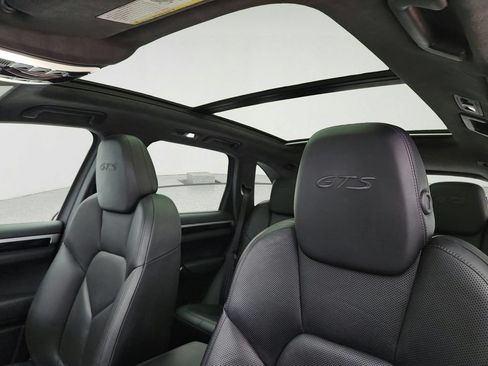 Used 2016 Porsche Cayenne GTS AWD/4WD image 12