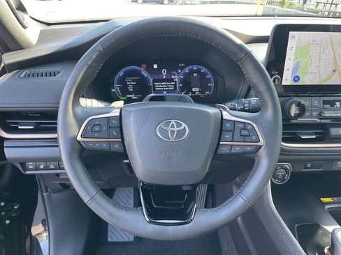 Certified 2026 Toyota Grand Highlander AWD Hybrid image 16