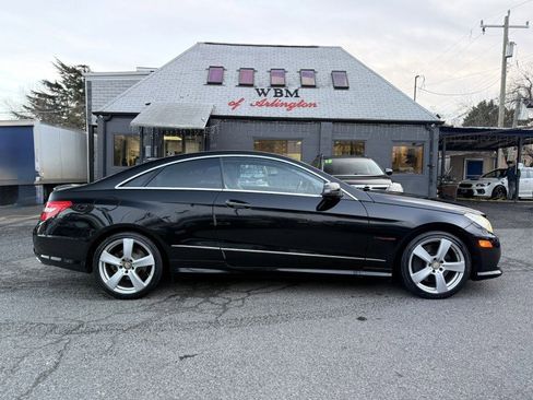 Used 2011 Mercedes-Benz E 550 Coupe image 6