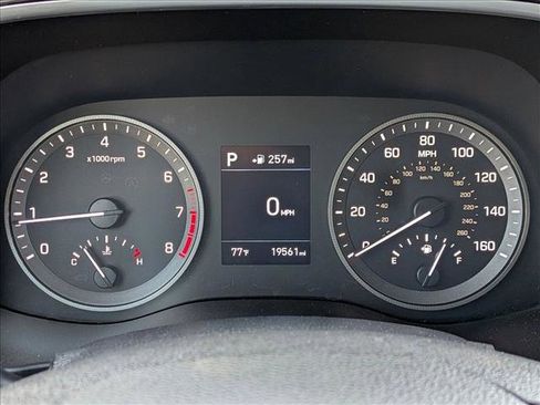 Used 2020 Hyundai Tucson Sport FWD image 11