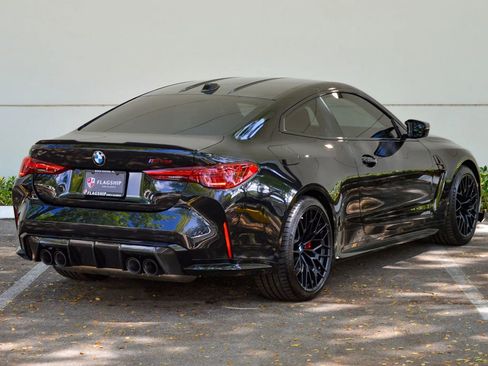 Used 2025 BMW M4 CS AWD/4WD image 16
