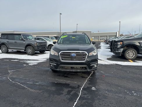 Used 2019 Subaru Ascent Limited w/ Popular Package #3 image 2