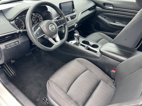 Used 2020 Nissan Altima 2.5 S image 5