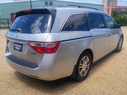 Used 2011 Honda Odyssey EX-L image 11