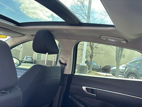 Used 2022 Hyundai Sonata SEL w/ Convenience Package image 32