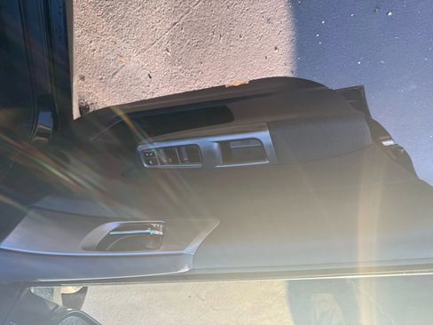 Used 2012 Subaru Forester 2.5X Premium w/ All-Weather Pkg image 18