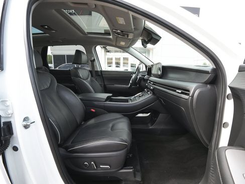 Used 2023 Hyundai Palisade Limited w/ Cargo Package AWD/4WD image 42