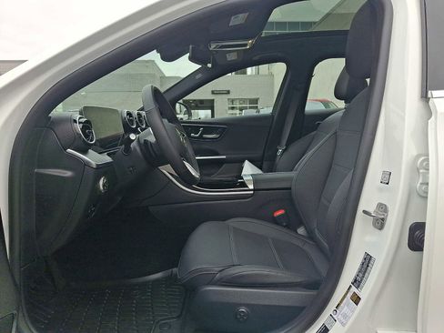 Certified 2026 Mercedes-Benz C 300 4MATIC Sedan image 14