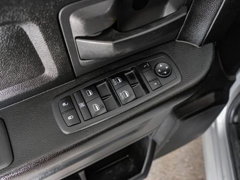 Used 2019 RAM 1500 Tradesman w/ Tradesman SXT Package RWD image 44