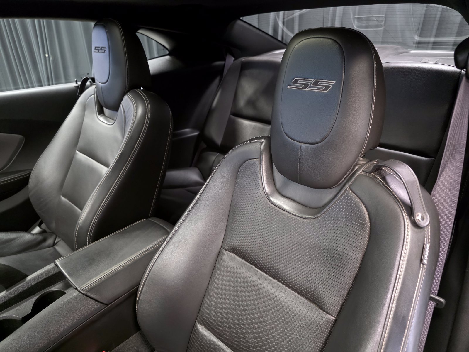 Used 2013 Chevrolet Camaro SS w/ RS Package RWD image 17