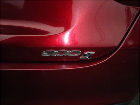 Used 2015 Chrysler 200 S w/ Navigation & Sound Group I image 8