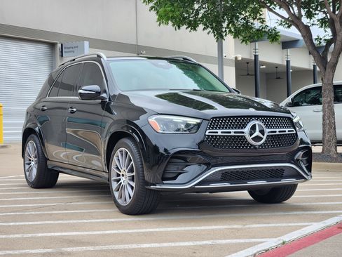 Used 2024 Mercedes-Benz GLE 350 4MATIC image 2