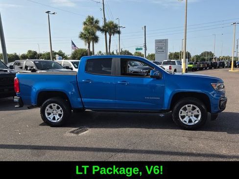 Used 2022 Chevrolet Colorado LT w/ Safety Package RWD image 8