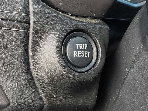 Used 2024 Subaru Outback Limited image 25