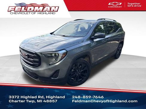 Used 2020 GMC Terrain SLE w/ Driver Convenience Package AWD/4WD image 1
