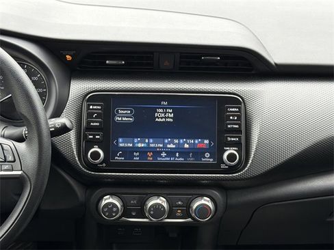 Certified 2023 Nissan Kicks SV image 22