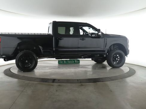 Used 2024 Ford F250 Lariat w/ Lariat Ultimate Package AWD/4WD image 3