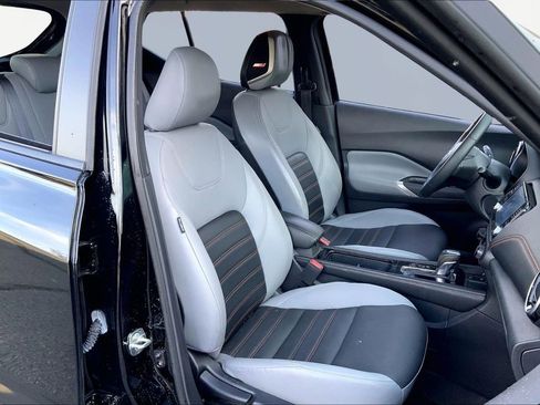 Used 2021 Nissan Kicks SR w/ SR Premium Package image 19